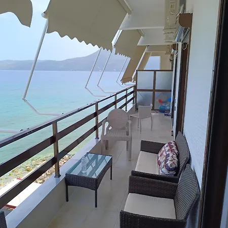Διαμέρισμα Seaside Serenity Corinth